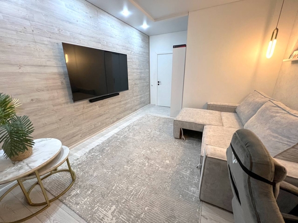 
  Продается 1-комн. квартира, 47 м², Анапская ул, д. 80
. Фото 3.