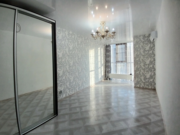 
  Продается 2-комн. квартира, 54 м², Ленина ул, д. 185Ак2
. Фото 4.
