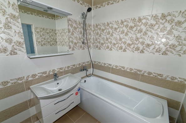 
  Продается 3-комн. квартира, 166 м², Кирова ул, д. 84
. Фото 11.