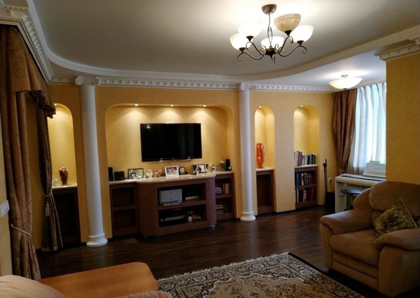 
  Продается 3-комнатный апартамент, 111 м², Лазурная ул, д. 24
. Фото 5.