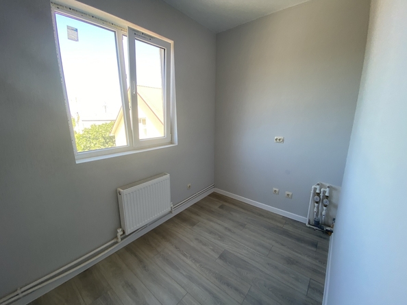 
  Продается студия, 28 м², Толстого ул, д. 81
. Фото 16.