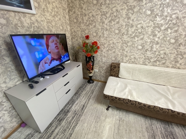 
  Продается 1-комн. квартира, 44 м², Лазурная ул, д. 16
. Фото 3.