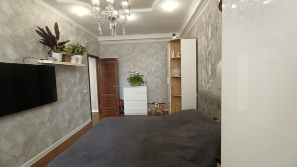 
  Продается 2-комн. квартира, 73 м², Лермонтова ул, д. 116
. Фото 2.