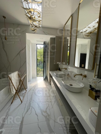 
  Продается дом, 340 м², Сочи
. Фото 12.