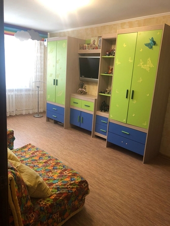 
  Продается 3-комн. квартира, 80 м², Владимирская ул, д. 140
. Фото 4.