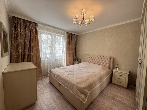 
  Продается 2-комн. квартира, 73 м², Адмирала Пустошкина ул, д. 16
. Фото 1.