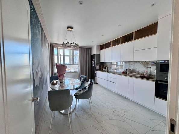
  Продается 2-комн. квартира, 96 м², ЖК Консул
. Фото 2.