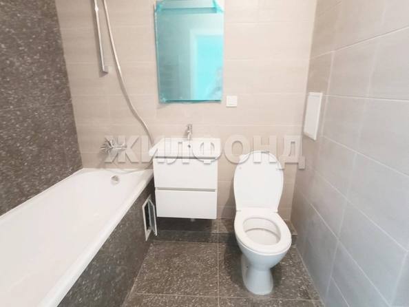 
  Продается 1-комн. квартира, 43 м², Николая Старшинова ул, д. 12/2
. Фото 17.