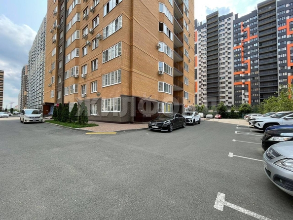 
  Продается 2-комн. квартира, 63.7 м², Героя Георгия Бочарникова ул, д. 8/1
. Фото 32.