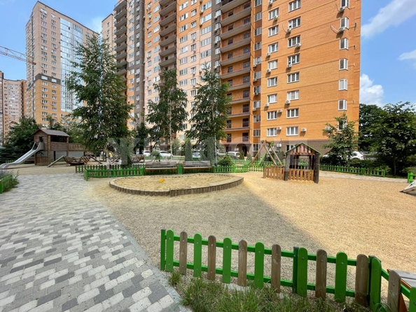 
  Продается 2-комн. квартира, 63.7 м², Героя Георгия Бочарникова ул, д. 8/1
. Фото 33.