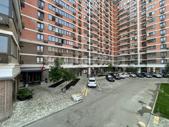 
  Продается 2-комн. квартира, 49.9 м², Западный Обход ул, д. 57
. Фото 32.