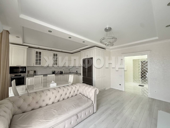 
  Продается 3-комн. квартира, 85.6 м², Леонида Лаврова ул, д. 4
. Фото 3.