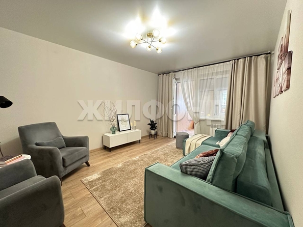 
  Продается 4-комн. квартира, 109.7 м², Черкасская ул, д. 47
. Фото 3.