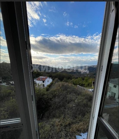 
  Продается студия, 33 м², Славы ул, д. 1
. Фото 4.