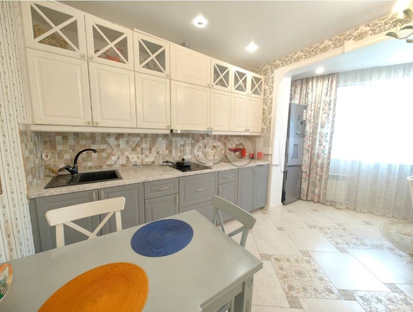 
  Продается 2-комн. квартира, 50 м², , д. 14а
. Фото 6.