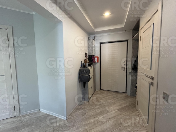 
  Продается 2-комн. квартира, 47 м², Тепличная ул, д. 83
. Фото 13.