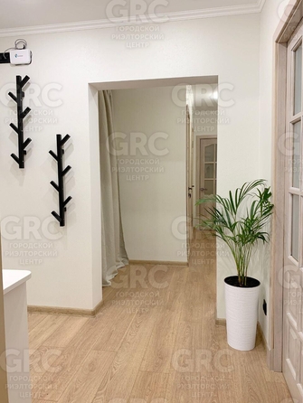 
  Продается 2-комн. квартира, 64 м², Санаторная ул, д. 55
. Фото 7.