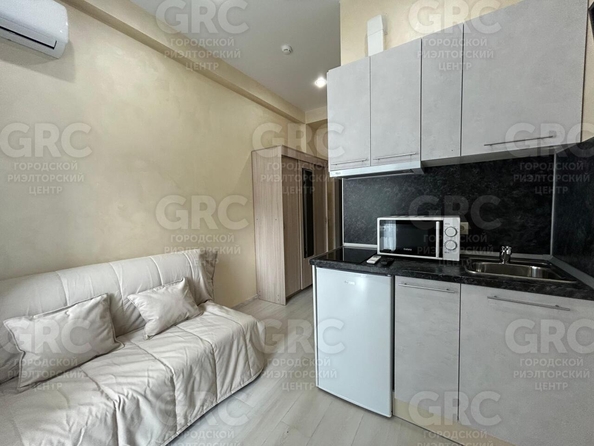 
  Продается апартамент, 15.6 м², Чекменева ул, д. 18
. Фото 1.