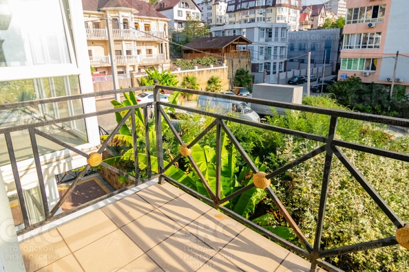 
  Продается 3-комн. квартира, 89.2 м², Клубничная ул, д. 1/14
. Фото 5.