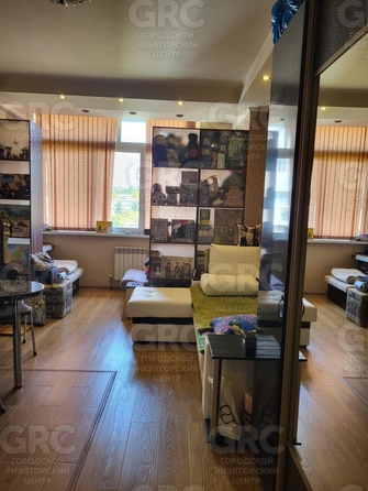 
  Продается 1-комн. квартира, 30.8 м², Виноградная ул, д. 188а
. Фото 2.