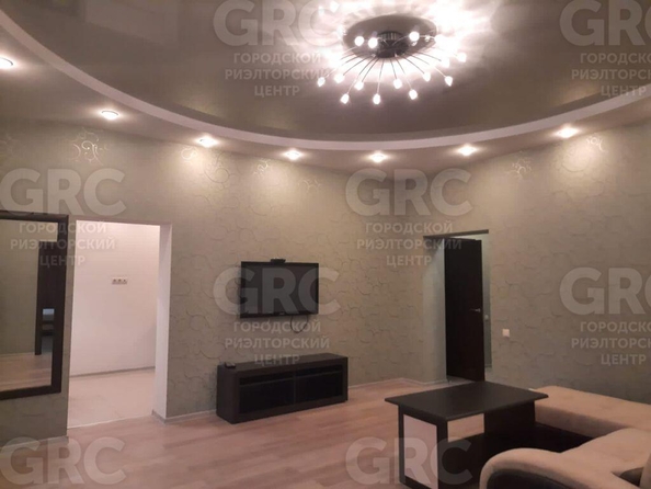 
  Продается 3-комн. квартира, 108.8 м², Первомайская ул, д. 13
. Фото 6.