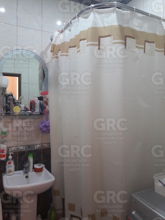 
  Продается 1-комн. квартира, 34 м², Виноградная ул, д. 212
. Фото 8.