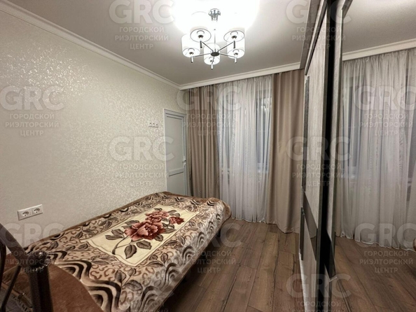 
  Продается 3-комн. квартира, 76 м², Абрикосовая ул, д. 18
. Фото 3.