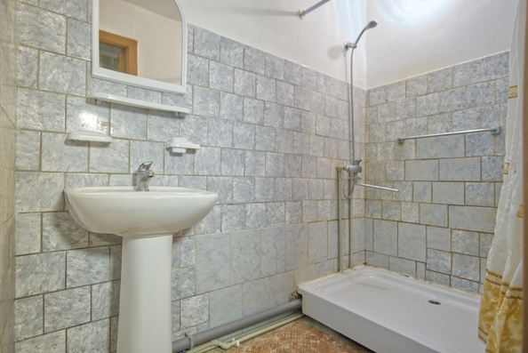 
  Продам 2-комн. квартиру, 52 м², 70-летия Октября ул
. Фото 5.