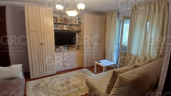 
  Продается 1-комн. квартира, 32 м², Конституции СССР ул, д. 32
. Фото 5.