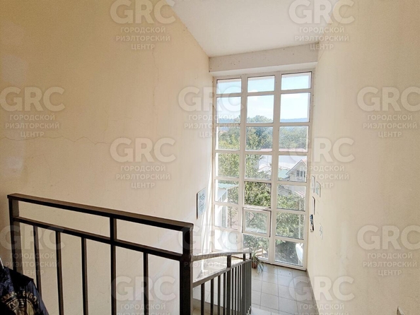 
  Продается 2-комн. квартира, 42.8 м², Вишневая ул, д. 26/5
. Фото 9.