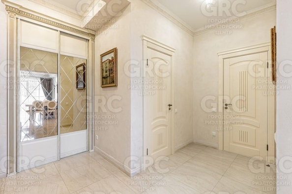 
  Продается 3-комн. квартира, 120 м², Войкова ул, д. 21
. Фото 3.