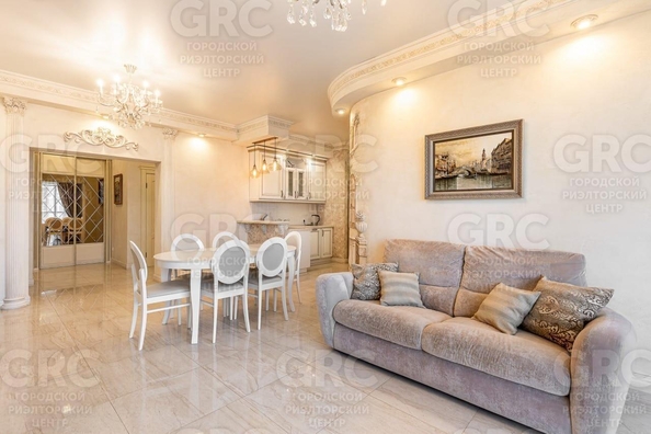 
  Продается 3-комн. квартира, 120 м², Войкова ул, д. 21
. Фото 32.