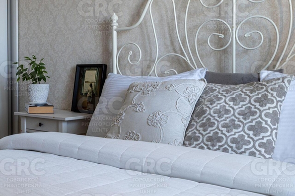 
  Продается 2-комн. квартира, 50 м², Навагинская ул, д. 12
. Фото 4.