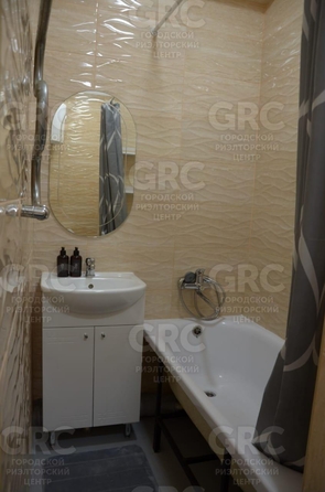 
  Продается 2-комн. квартира, 31.4 м², Теневой пер, д. 3г
. Фото 10.