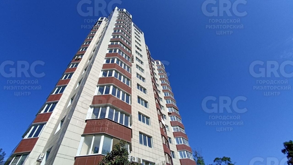 
  Продается 2-комн. квартира, 82 м², Ленина ул, д. 282/24В
. Фото 1.