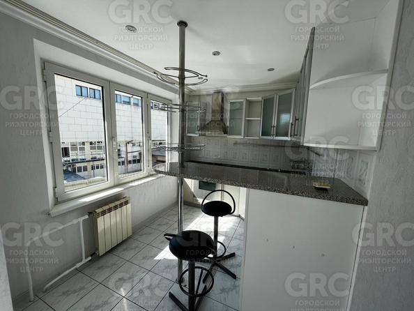 
  Продается 3-комн. квартира, 78 м², Виноградная ул, д. 152
. Фото 5.