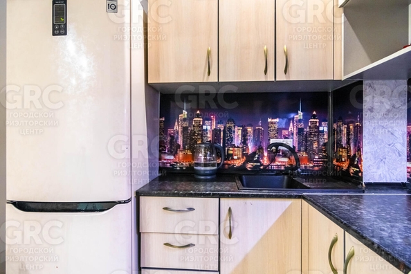 
  Продается 1-комн. квартира, 30 м², Волжская ул, д. 32
. Фото 10.