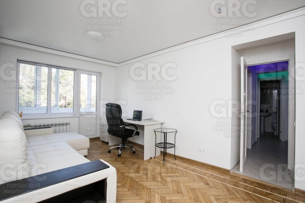 
  Продается 2-комн. квартира, 45 м², Новоселов ул, д. 11
. Фото 4.