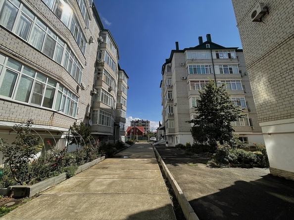 
  Продается 2-комн. квартира, 65 м², Таежная ул, д. 51
. Фото 4.