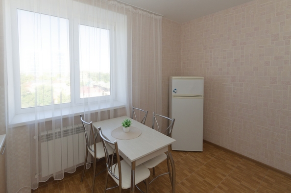 
  Продается  квартира, 50 м², Кирова ул, д. 12
. Фото 3.