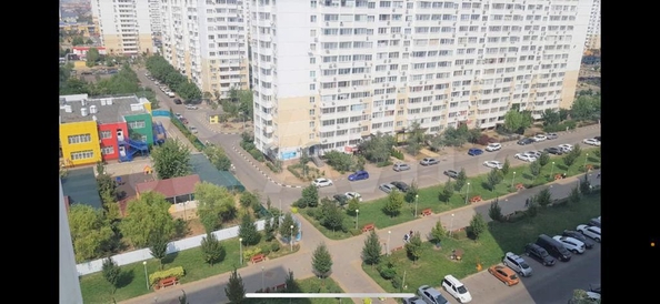 
  Сдам 2-комн. квартиру, 63 м², Карякина ул, д. 20
. Фото 1.