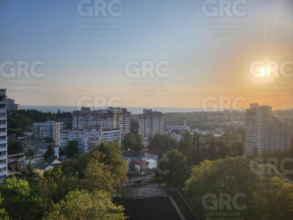 
  Продается 2-комн. квартира, 86.1 м², Туапсинская ул, д. 19
. Фото 11.