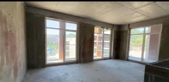 
  Продается 3-комн. квартира, 86.99 м², Батумское шоссе ул
. Фото 13.