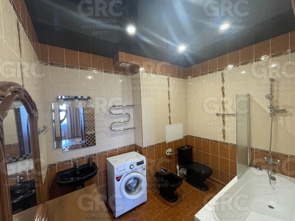 
  Продается 2-комн. квартира, 46 м², Альпийская ул, д. 1/3
. Фото 28.