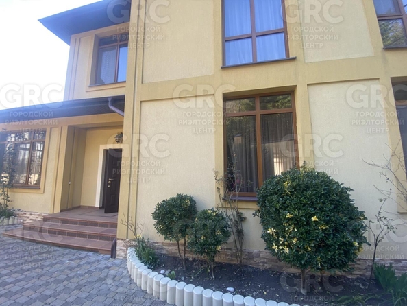 
  Продается дом, 200 м², Сочи
. Фото 2.