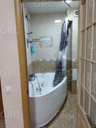 
  Продается 2-комн. квартира, 49.5 м², Гончарова ул, д. 14
. Фото 6.