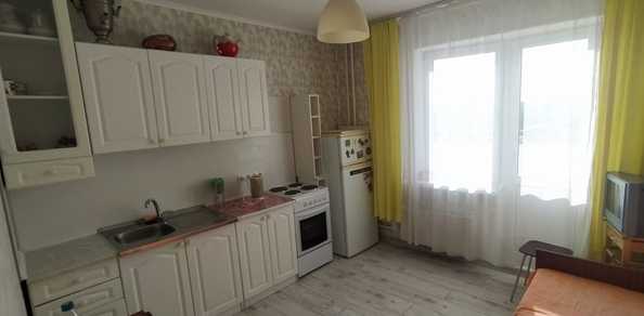 
  Сдам 1-комн. квартиру, 37 м², Карякина ул, д. 18
. Фото 5.