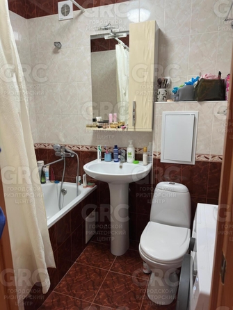 
  Продается 1-комн. квартира, 32 м², Невская ул, д. 14
. Фото 10.
