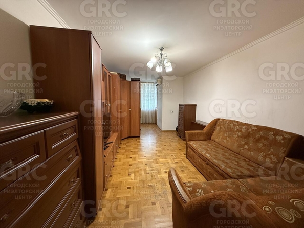 
  Продается 2-комн. квартира, 48.6 м², Нагорная ул, д. 27
. Фото 2.