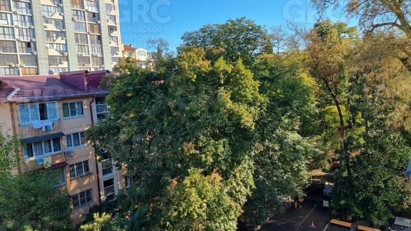 
  Продается 2-комнатный апартамент, 42 м², Конституции СССР ул, д. 18
. Фото 3.